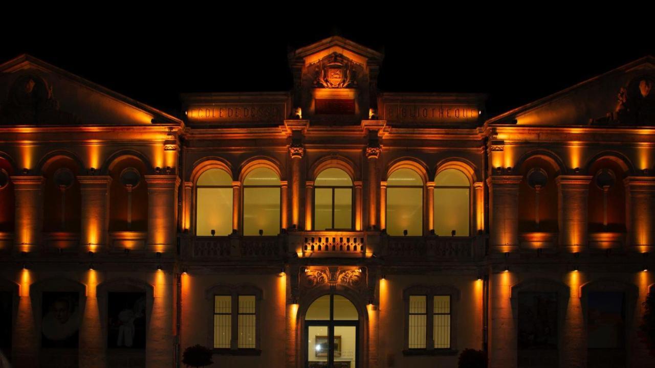 Tout Confort ! Calme, Climatisation, Vue Degagee, Ville ,Parking Gratuit, Ascenseur, Wifi Carcassonne Dış mekan fotoğraf